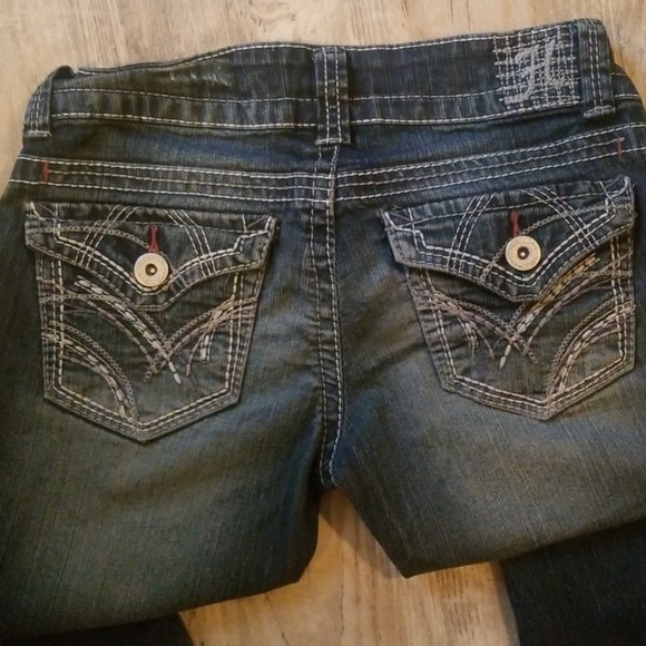 Hydraulic jeans - Picture 2 of 3
